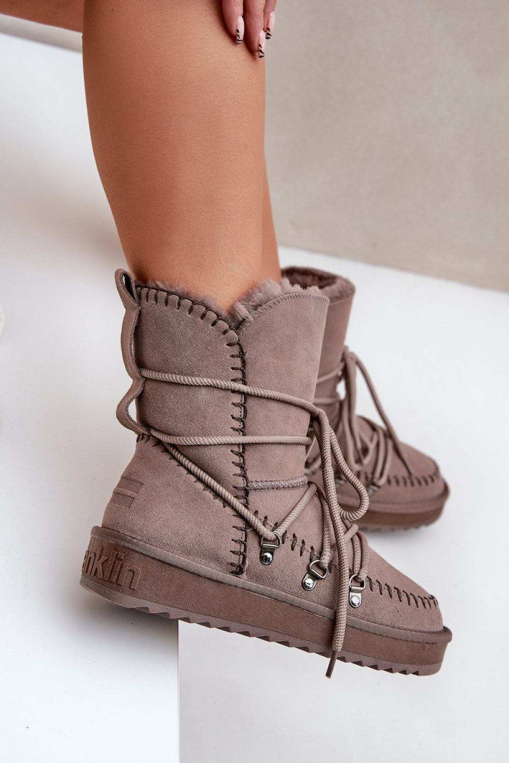 Snowshoes model 203894 Step in style