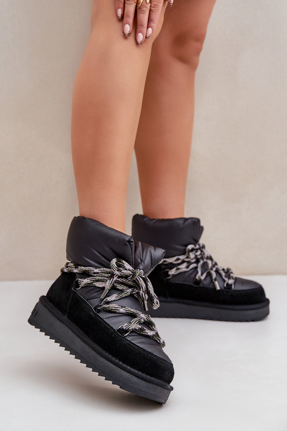 Snowshoes model 203896 Step in style