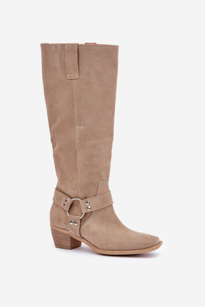 Boots with heels model 203901 Step in style