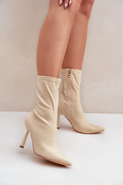 Ankle boots with heel model 204701 Step in style