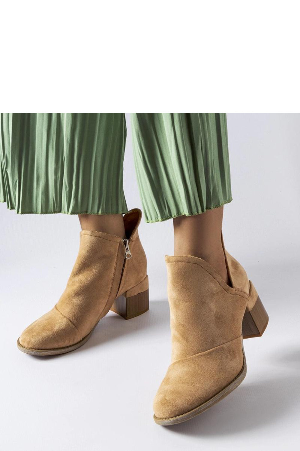 Stiefeletten mit Absatz model 204771 Solea