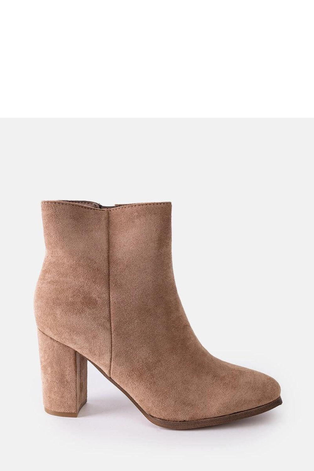 Stiefeletten mit Absatz model 204826 Solea