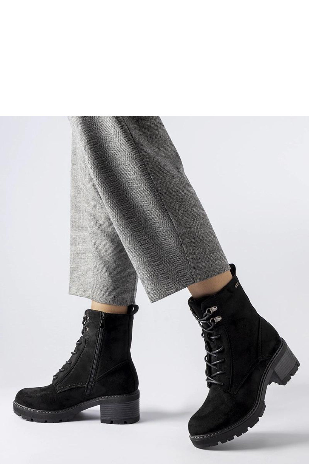 Stiefeletten mit Absatz model 205852 Solea
