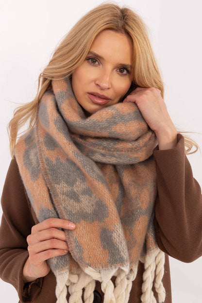 Scarf model 205964 AT