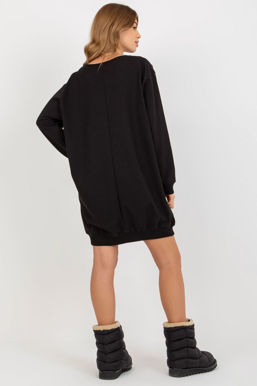 Sweater model 206018 Factory Price