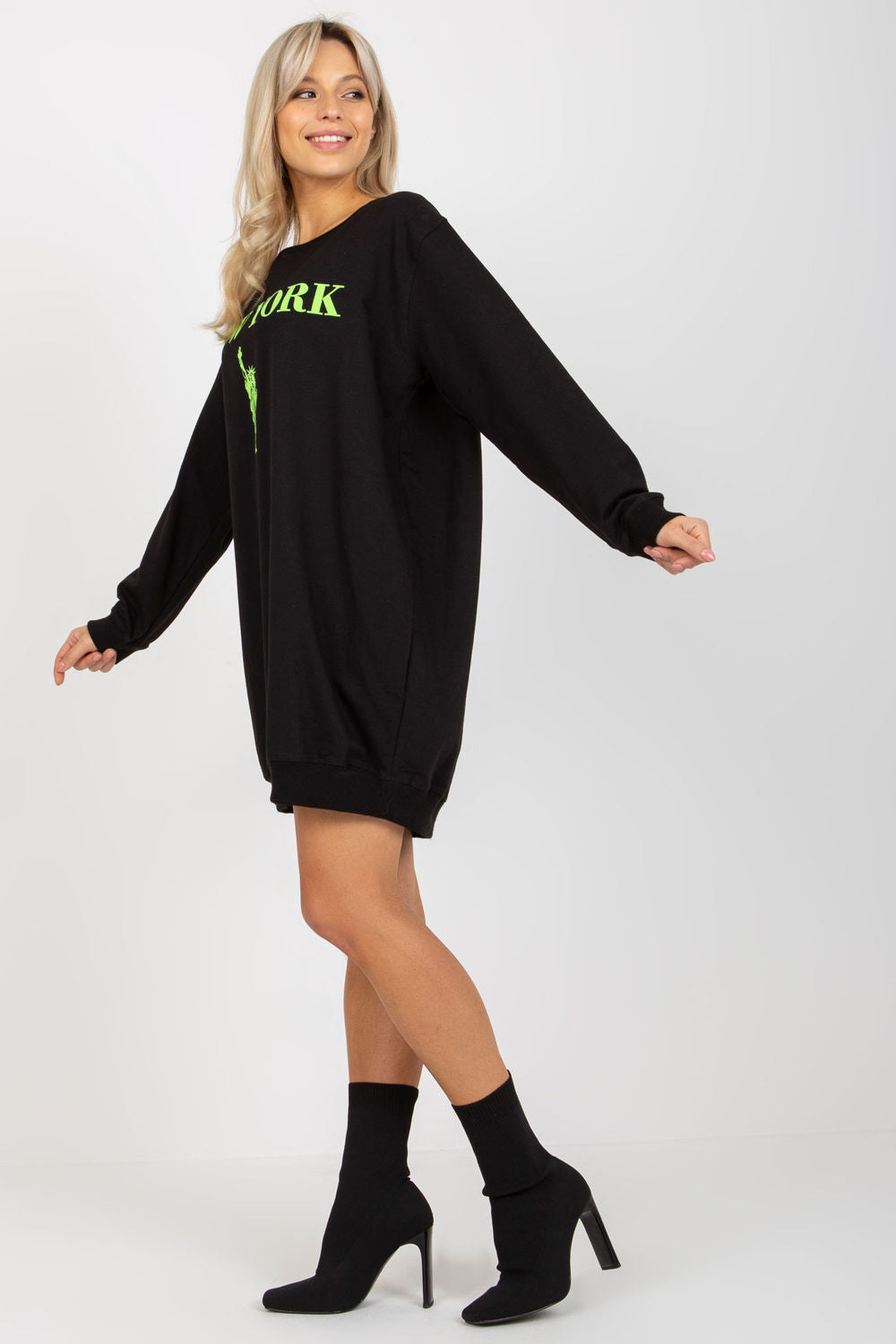 Sweater Model 206022 Factory Price