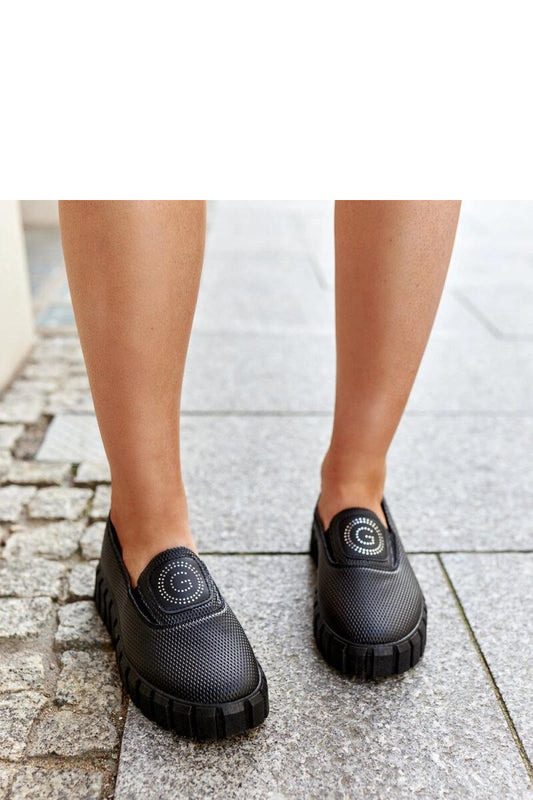 Low shoes model 206460 Solea