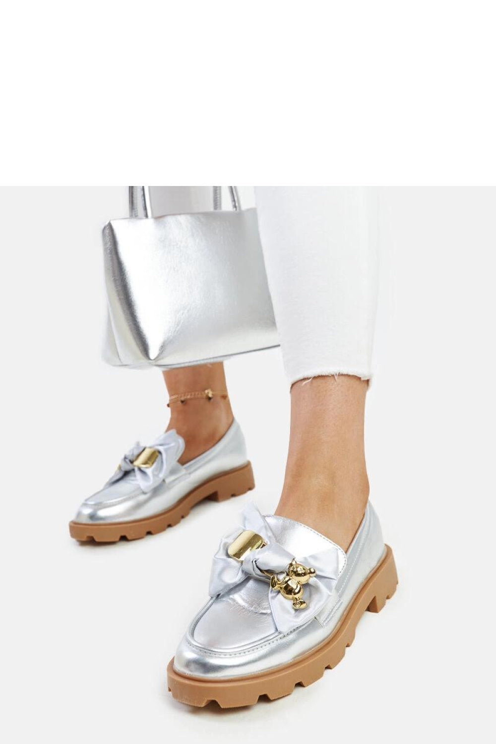 Low shoes model 206463 Solea