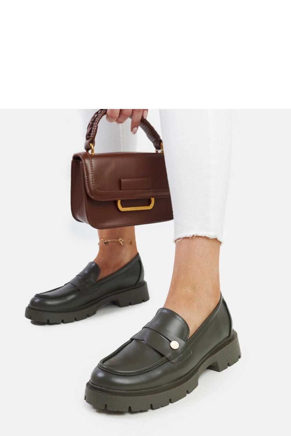 Low shoes model 206464 Solea
