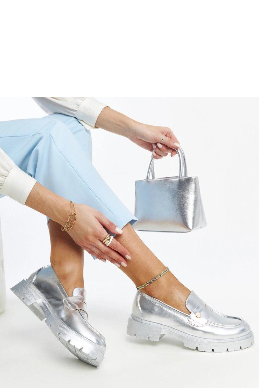 Low shoes model 206465 Solea