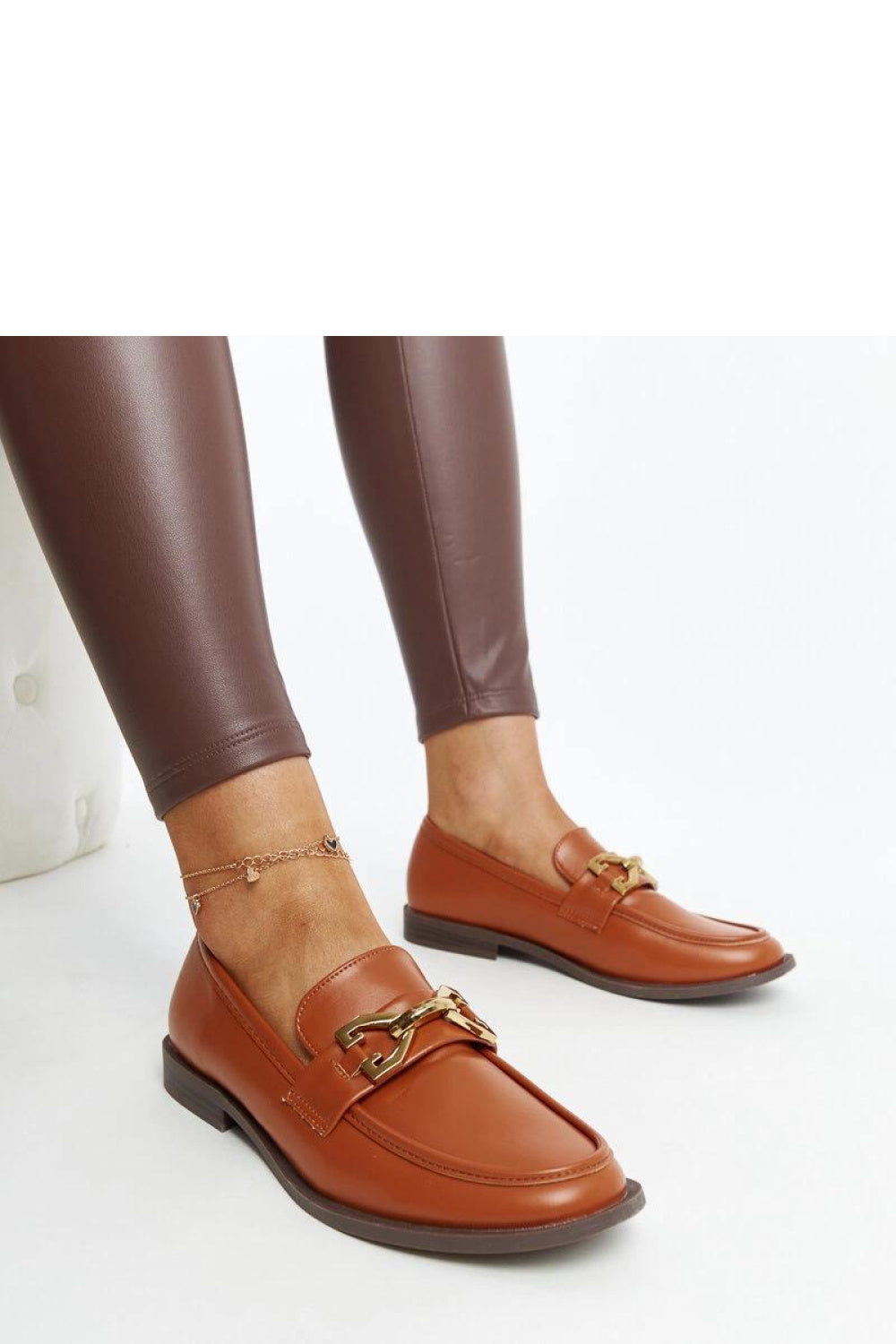 Low shoes model 206468 Solea