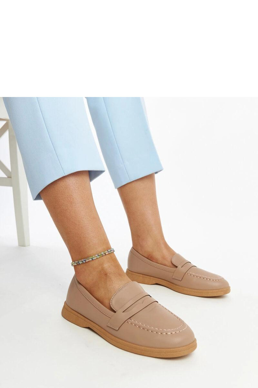 Low shoes model 206470 Solea