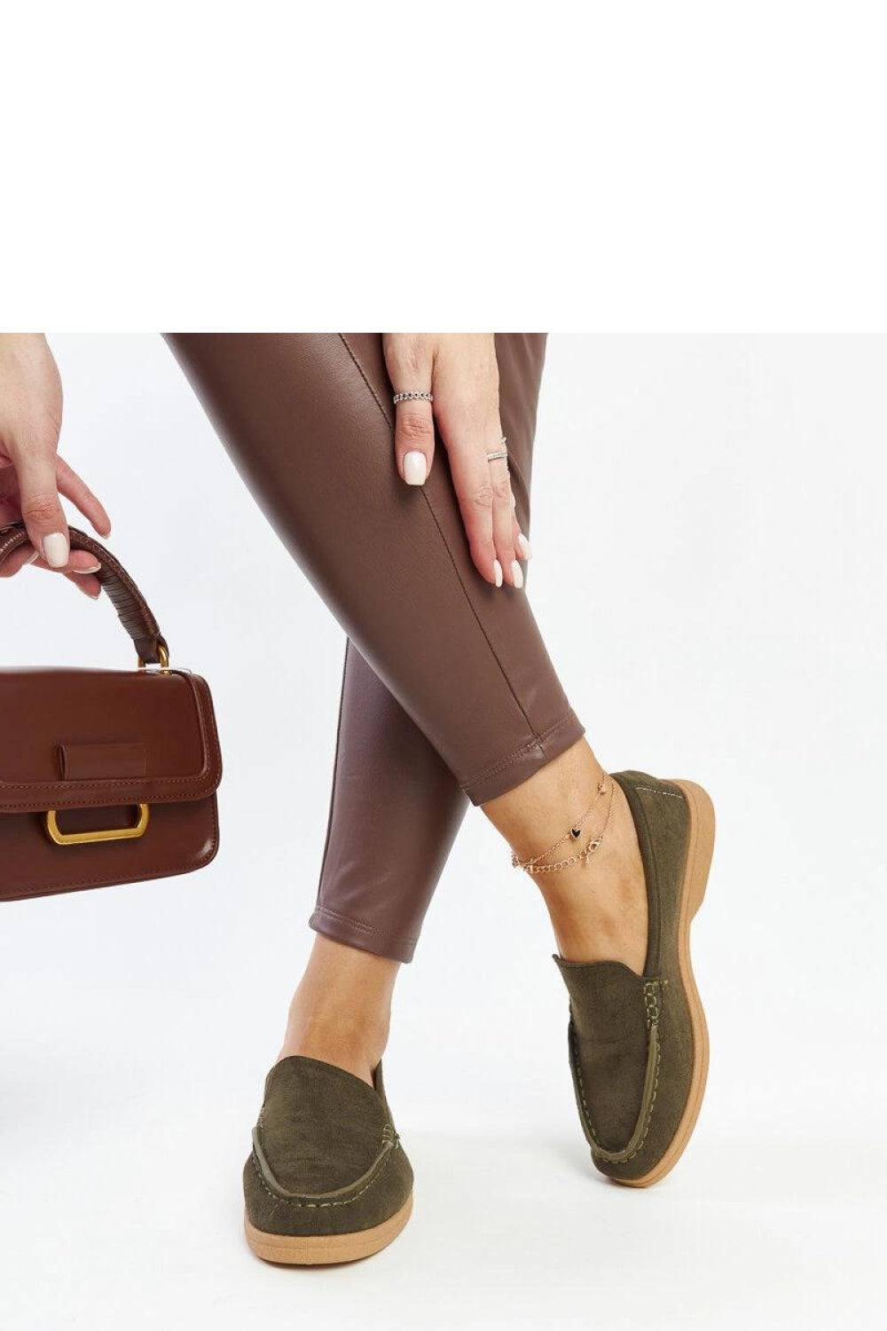 Low shoes model 206472 Solea