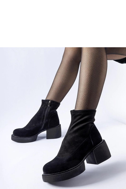 Ankle boots with heel model 206495 Solea