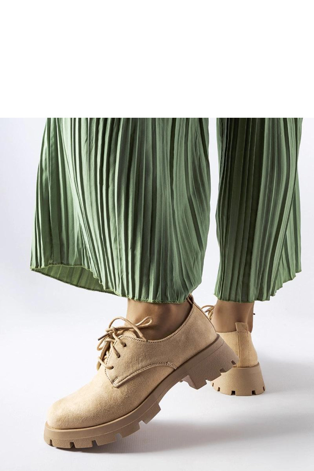 Low shoes model 206570 Solea