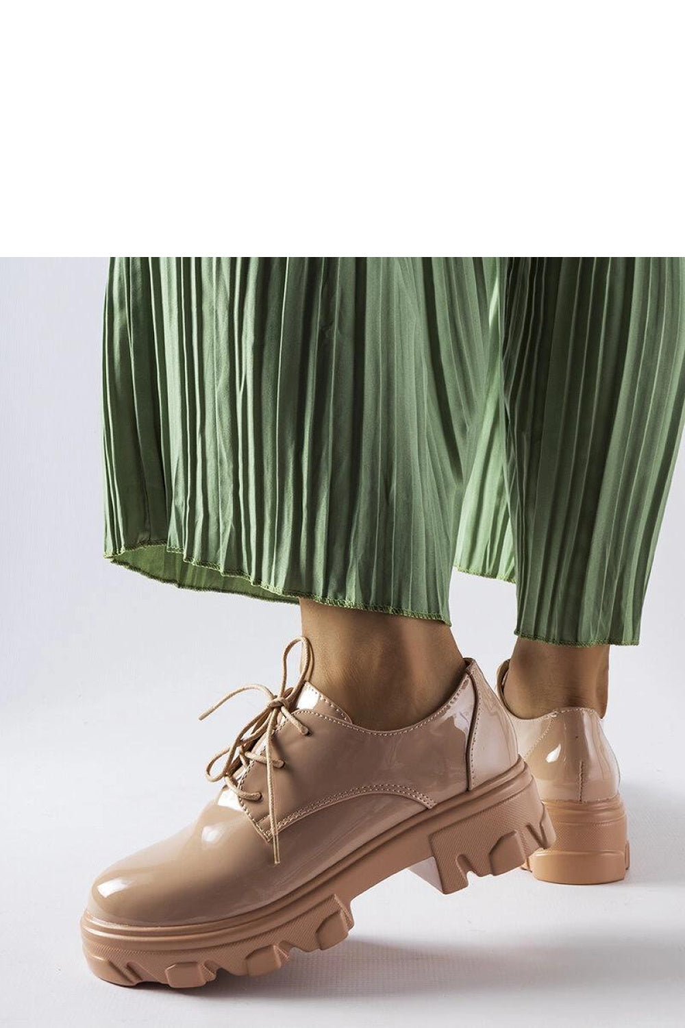 Low shoes model 206581 Solea