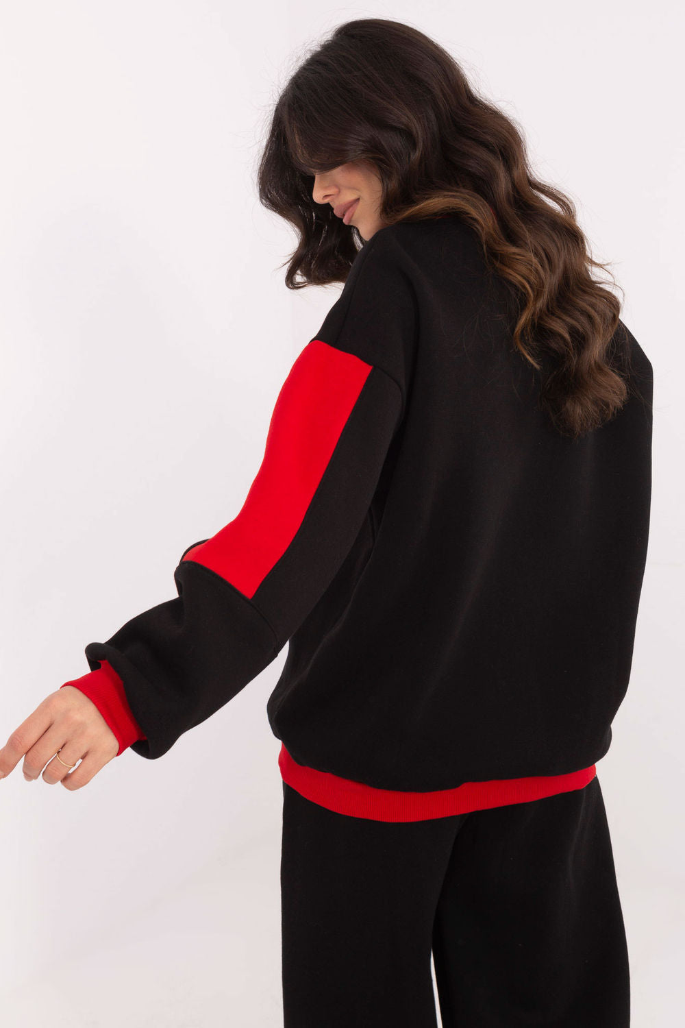Sweater model 206612 Factory Price