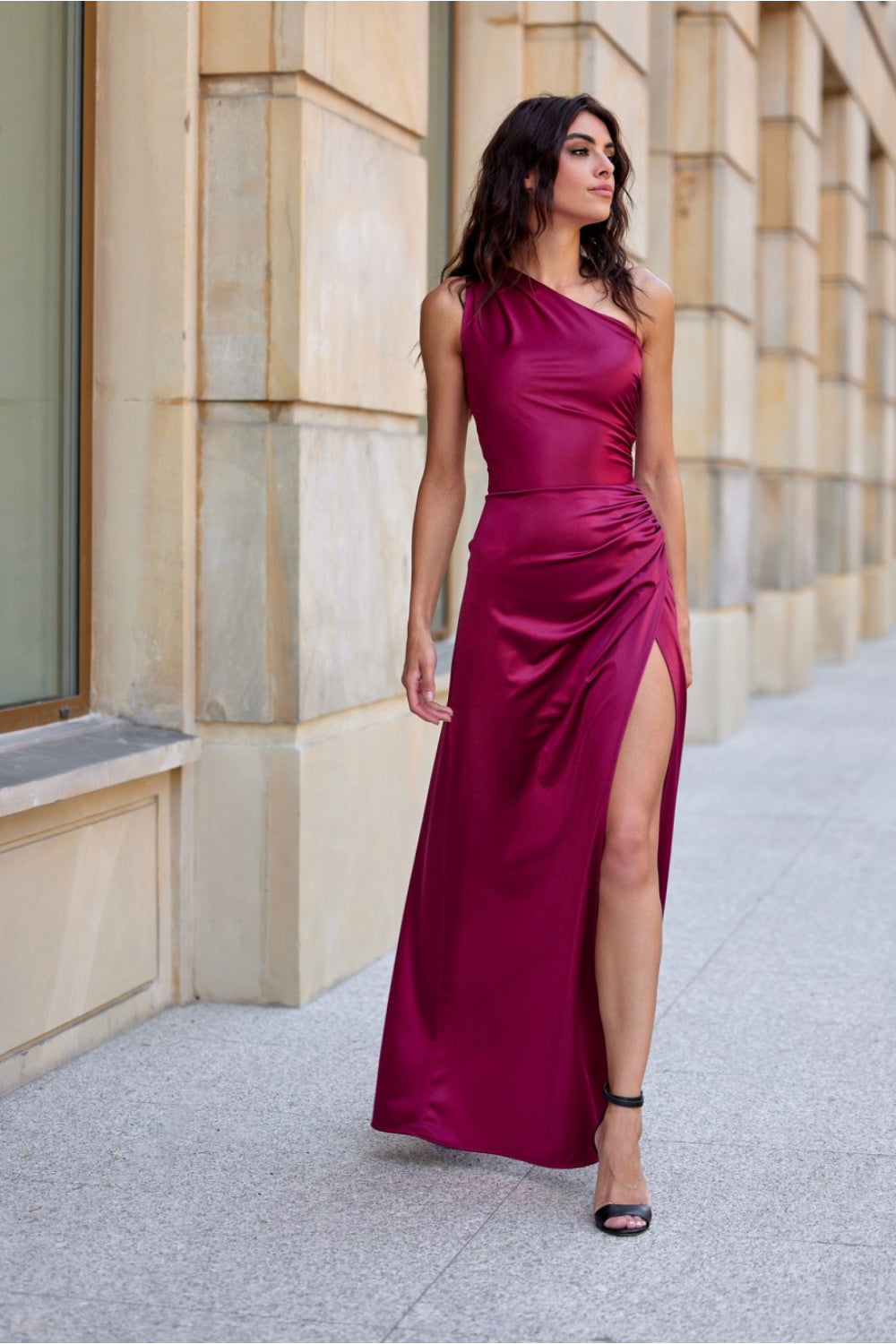 Long dress model 207005 Roco Fashion