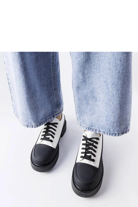 Low shoes model 207045 Solea