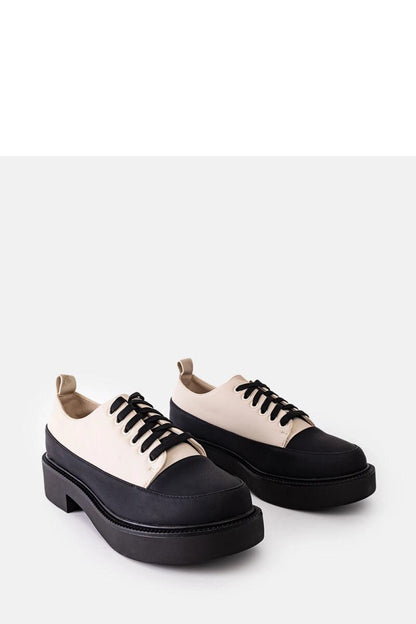 Low shoes model 207046 Solea