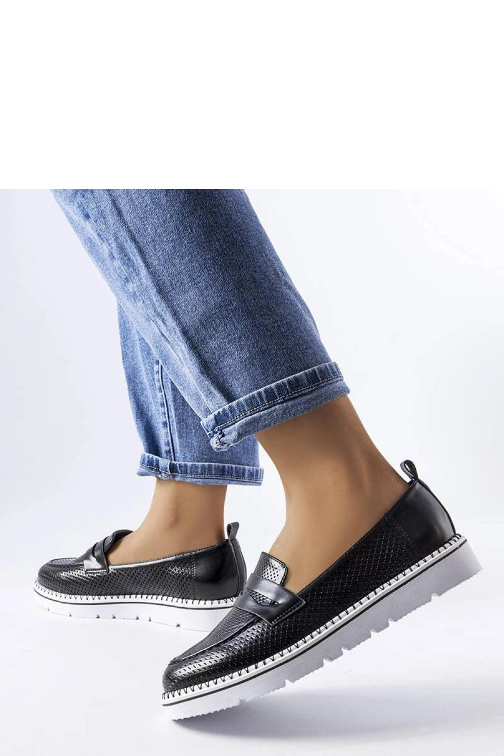 Low shoes model 207072 Solea