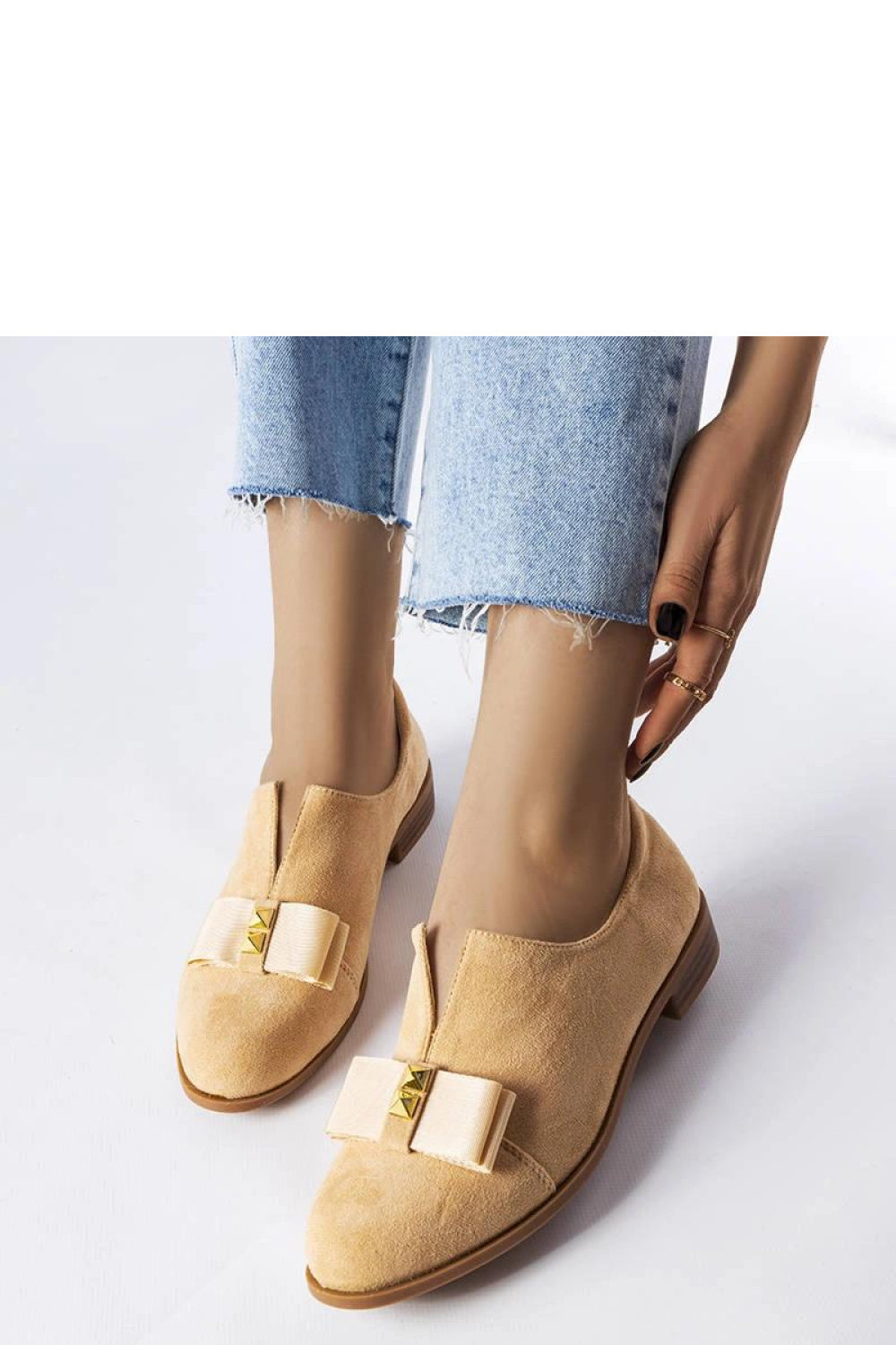 Low shoes model 207074 Solea