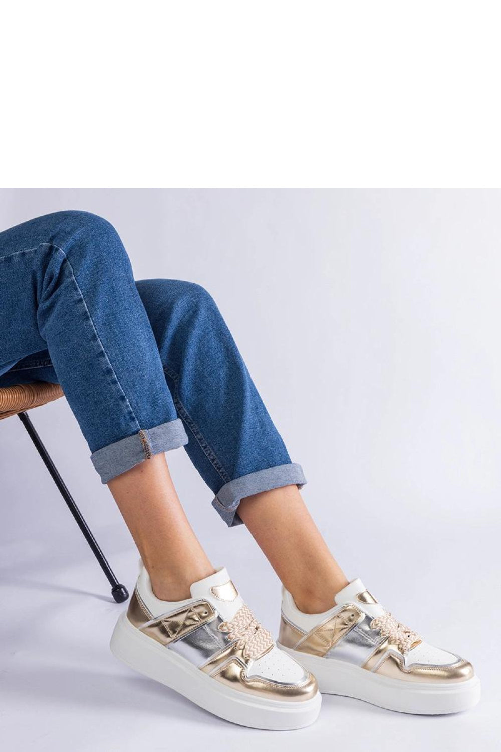 Sneakers model 207116 Solea