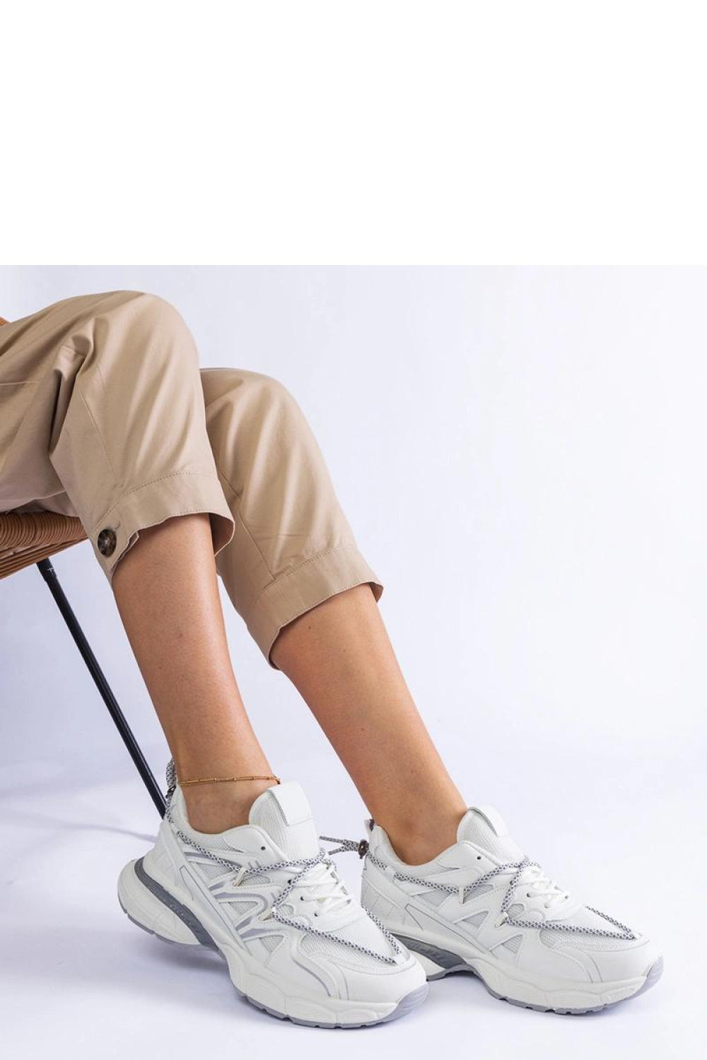 Sneakers Model 207125 Solea