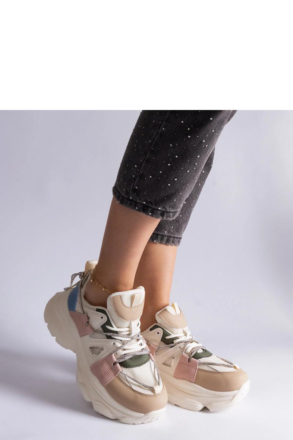 Sneakers model 207161 Solea