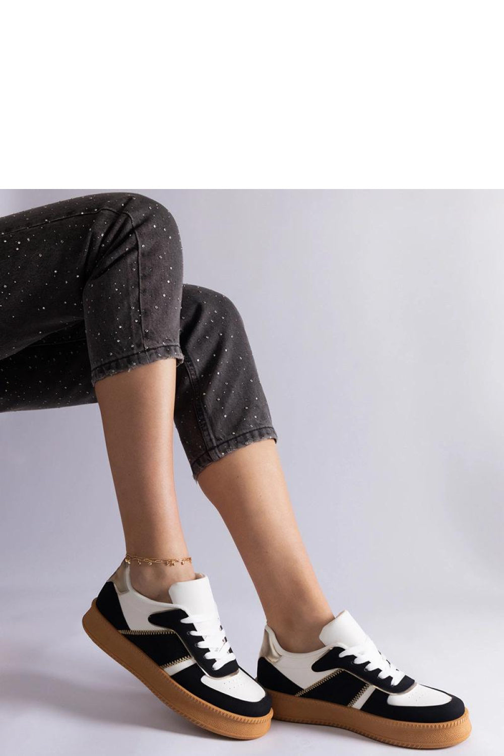 Sneakers model 207185 Solea