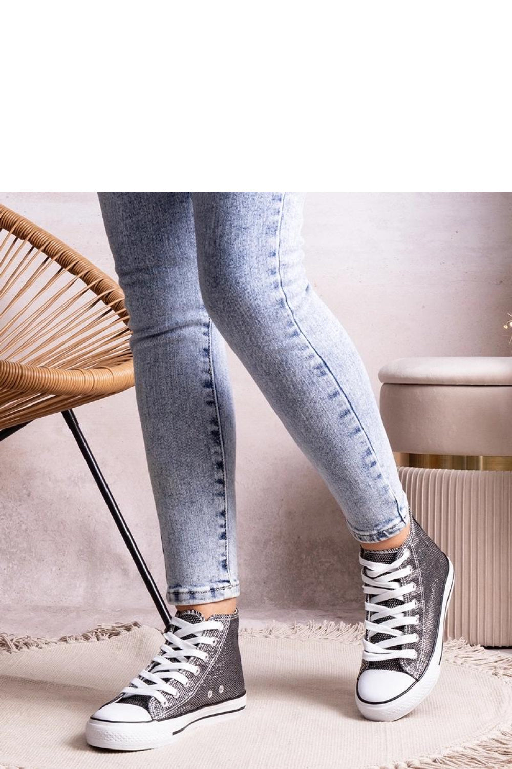Sneakers model 207212 Solea