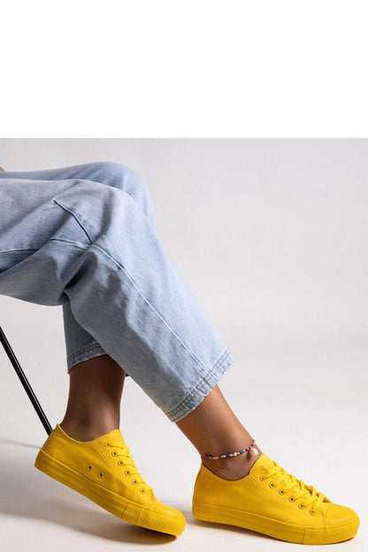 Sneakers model 207242 Solea