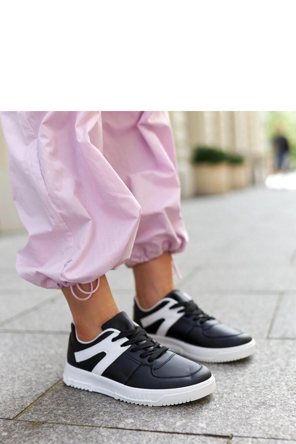 Sneakers model 207308 Solea