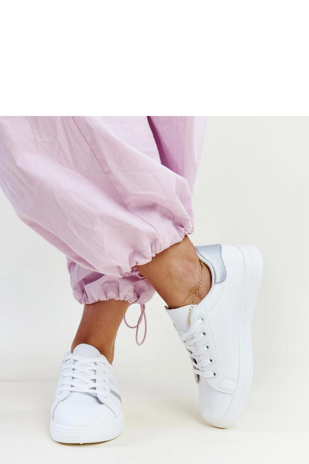 Sneakers model 207312 Solea