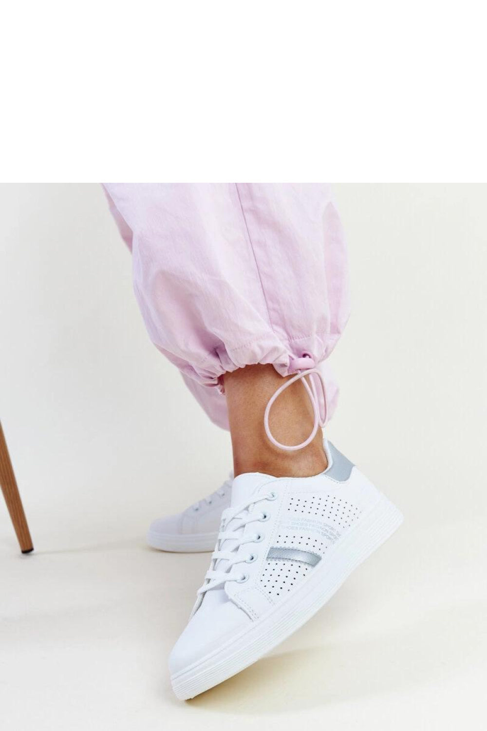 Sneakers model 207312 Solea