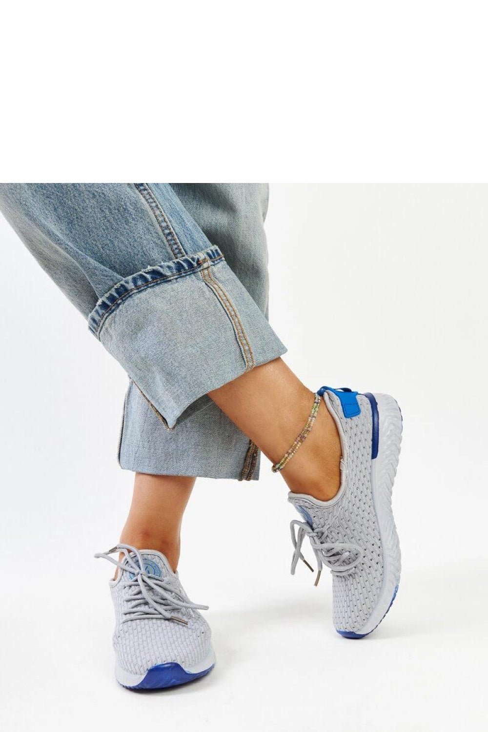 Sneakers model 207348 Solea