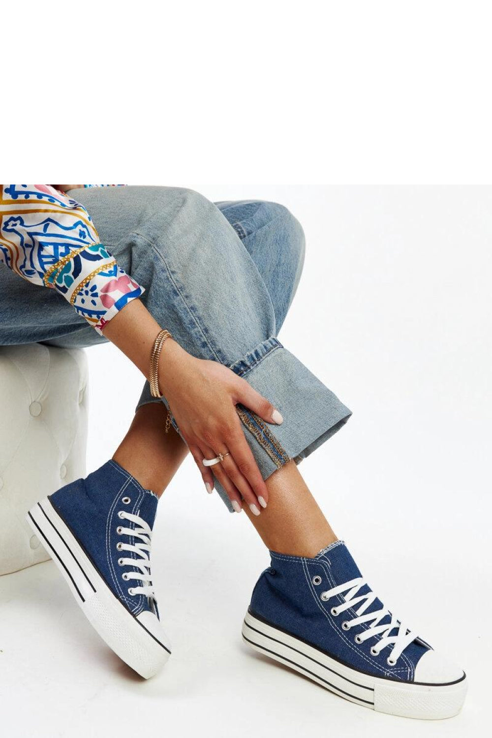 Sneakers model 207390 Solea
