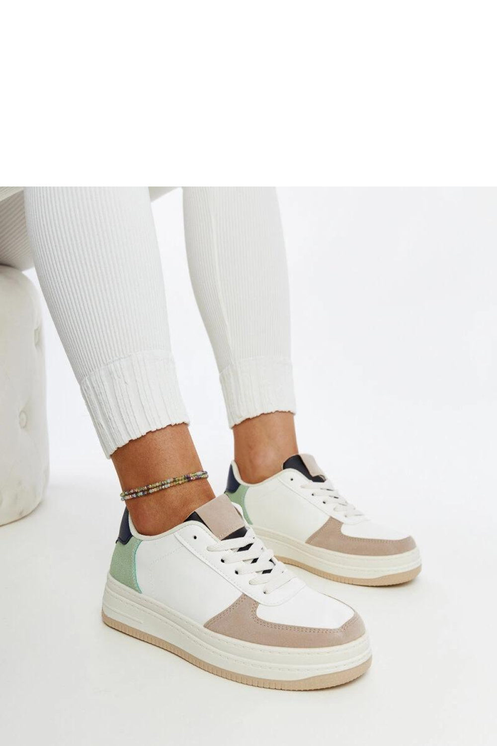 Sneakers model 207403 Solea