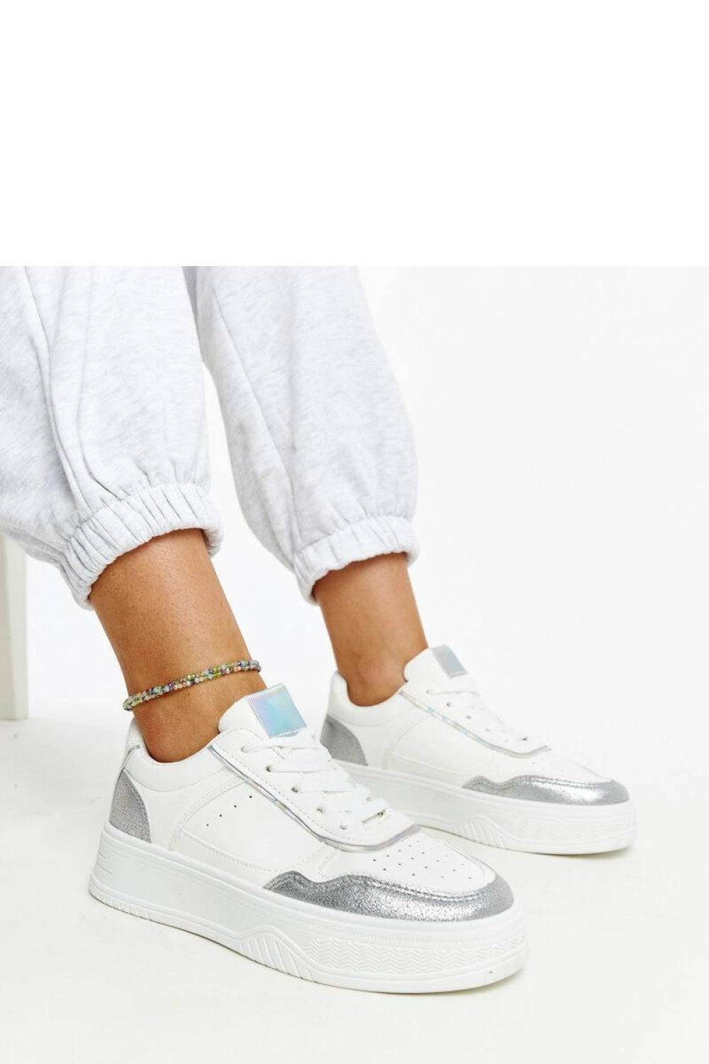 Sneakers model 207411 Solea
