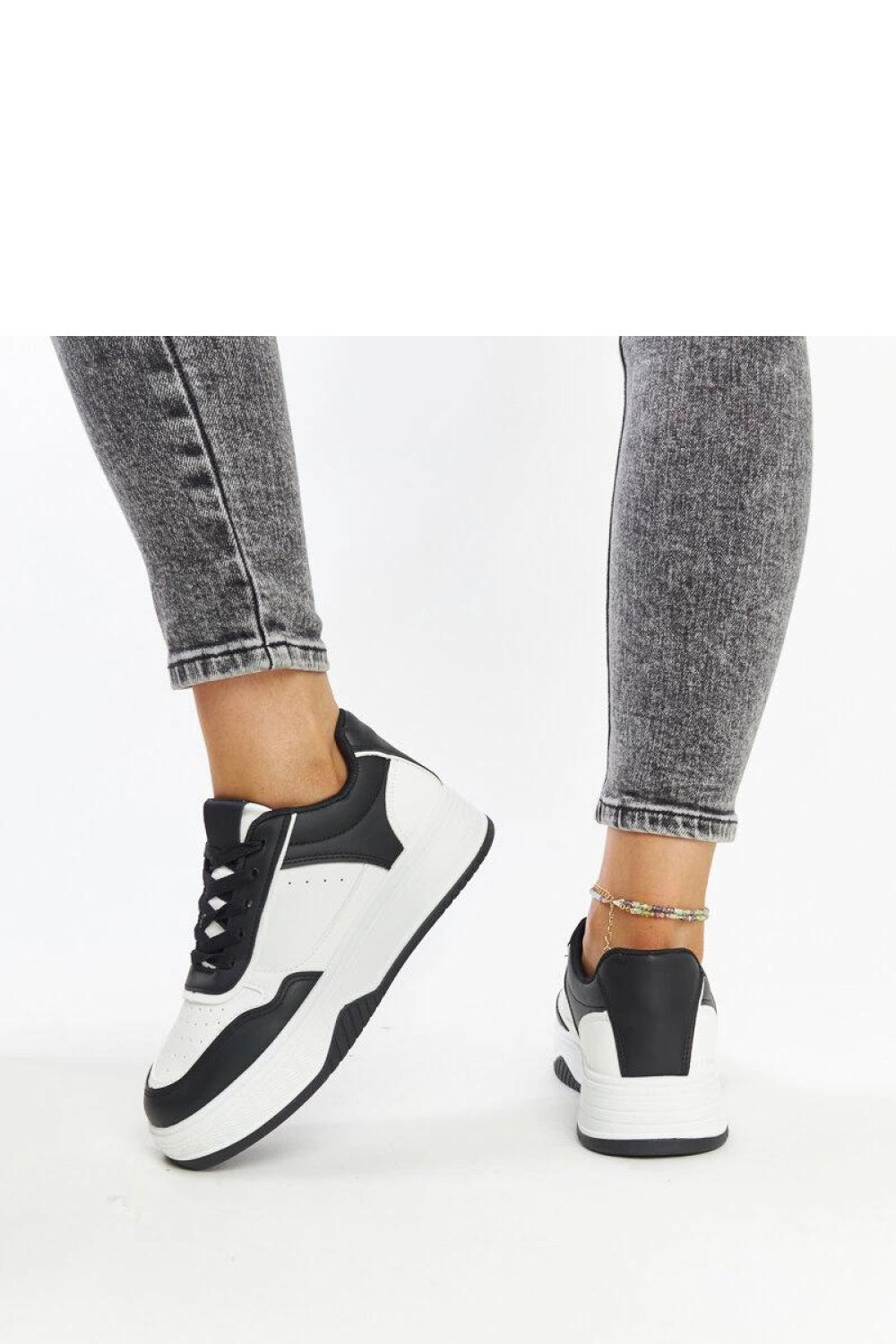Sneakers model 207412 Solea