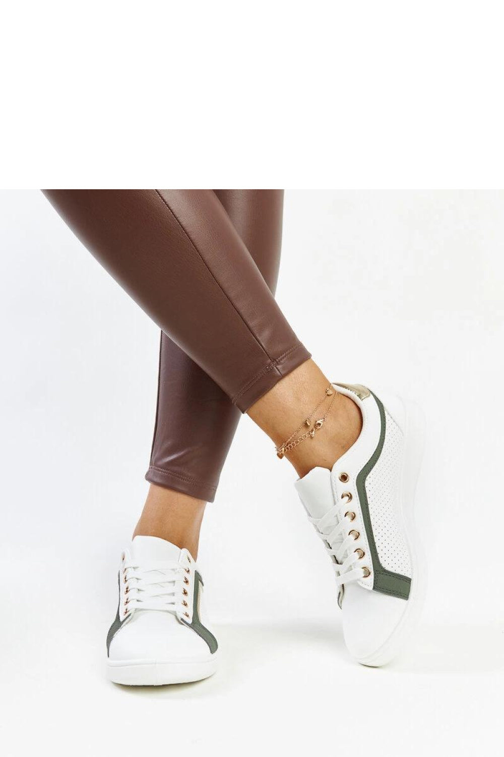 Sportliche Schuhe auf Plattform model 207434 Solea