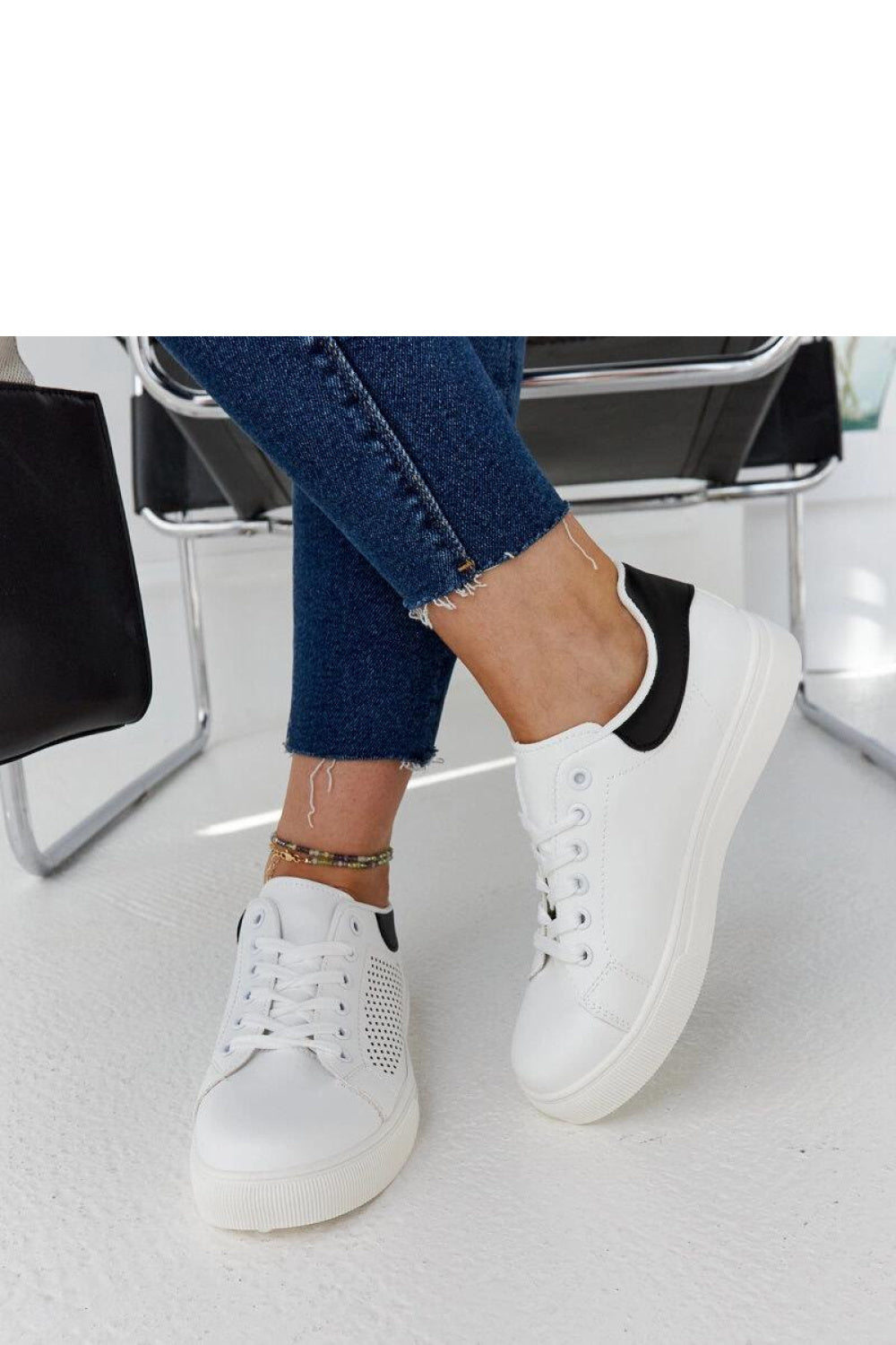 Sneakers model 207477 Solea