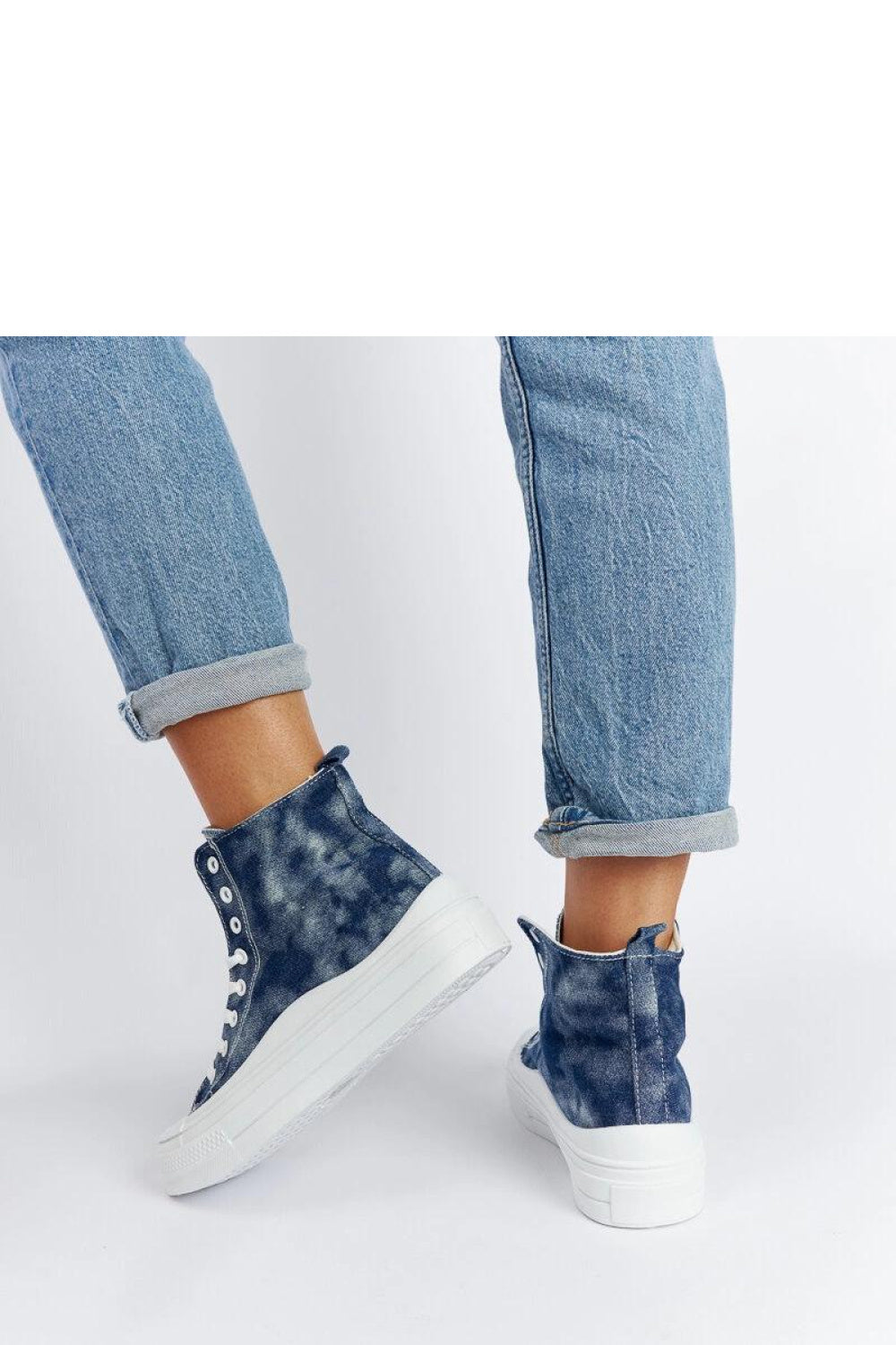 Sneakers model 207543 Solea