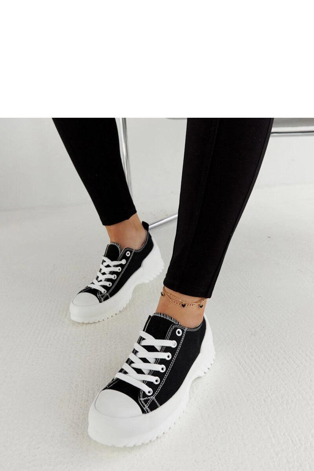 Sneakers model 207547 Solea