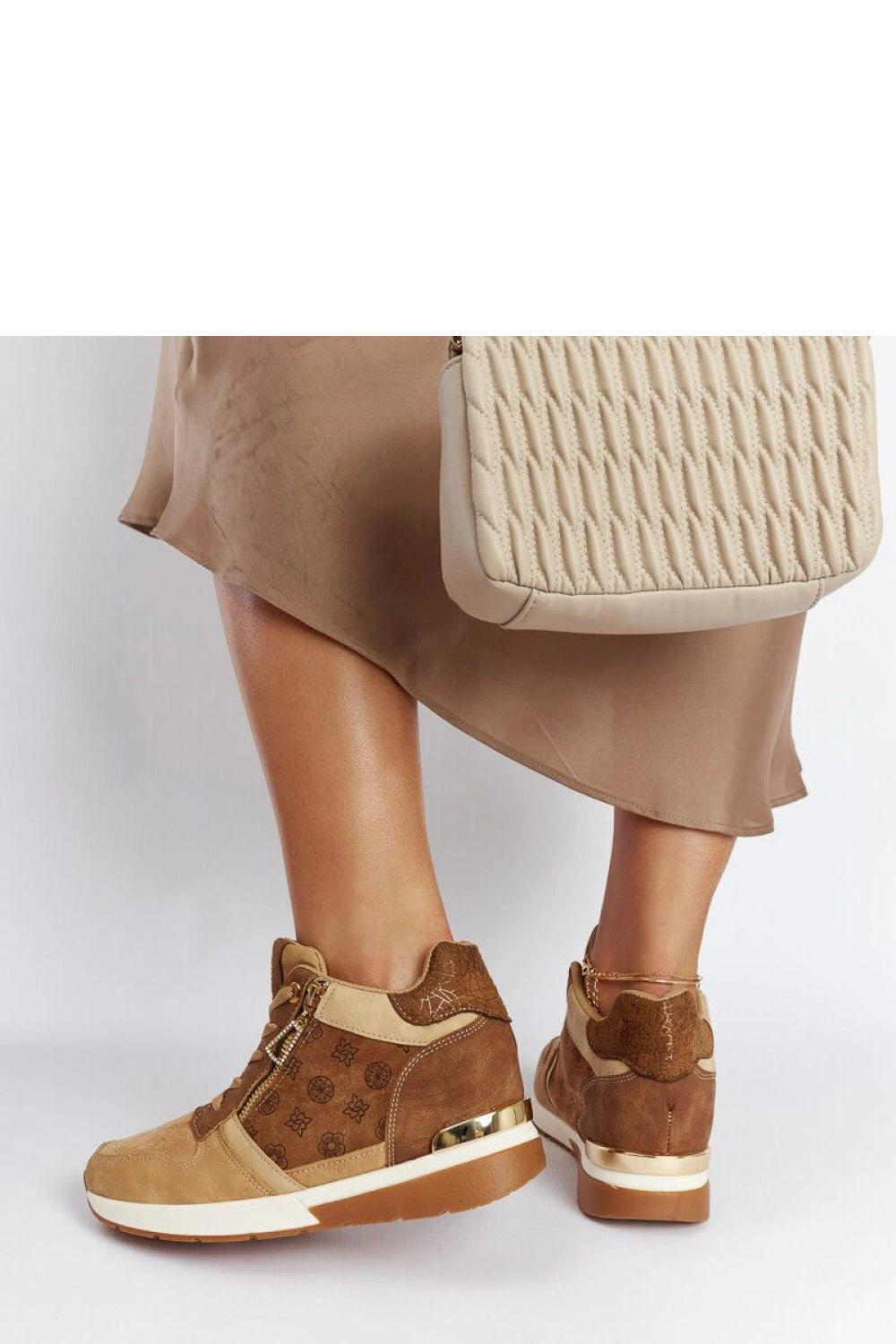 Sneakers model 207558 Solea