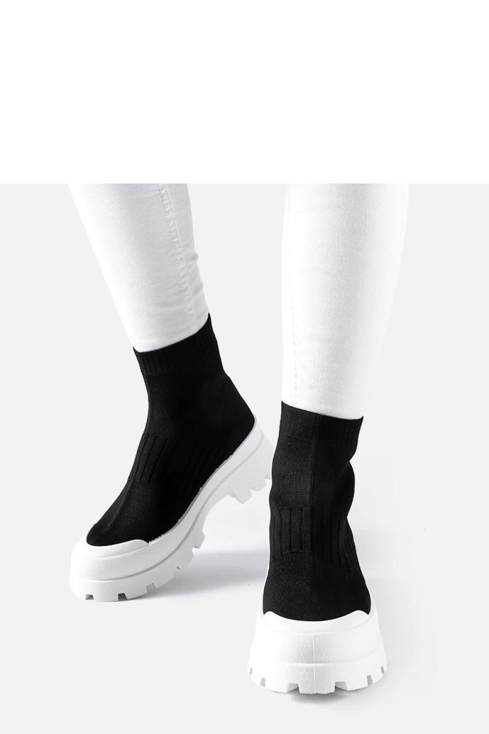 Sneakers Model 207608 Solea
