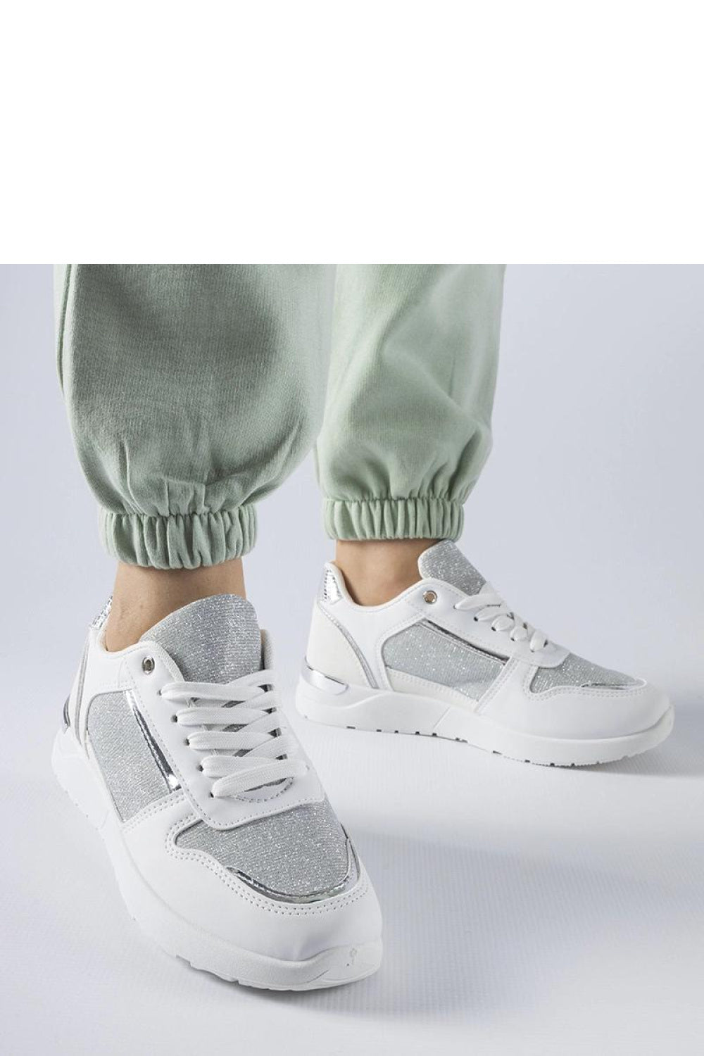 Sneakers model 207629 Solea