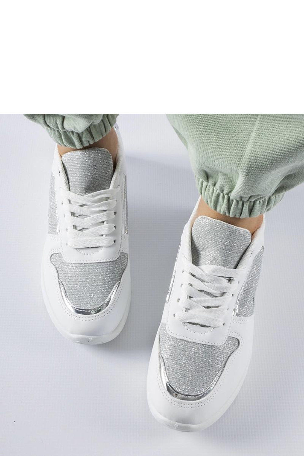 Sneakers model 207629 Solea