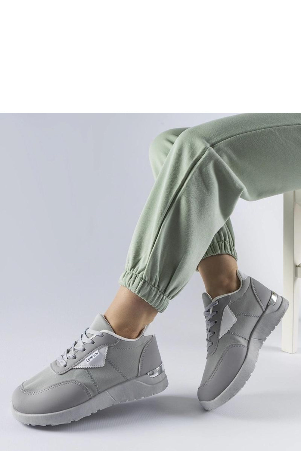 Sneakers model 207632 Solea