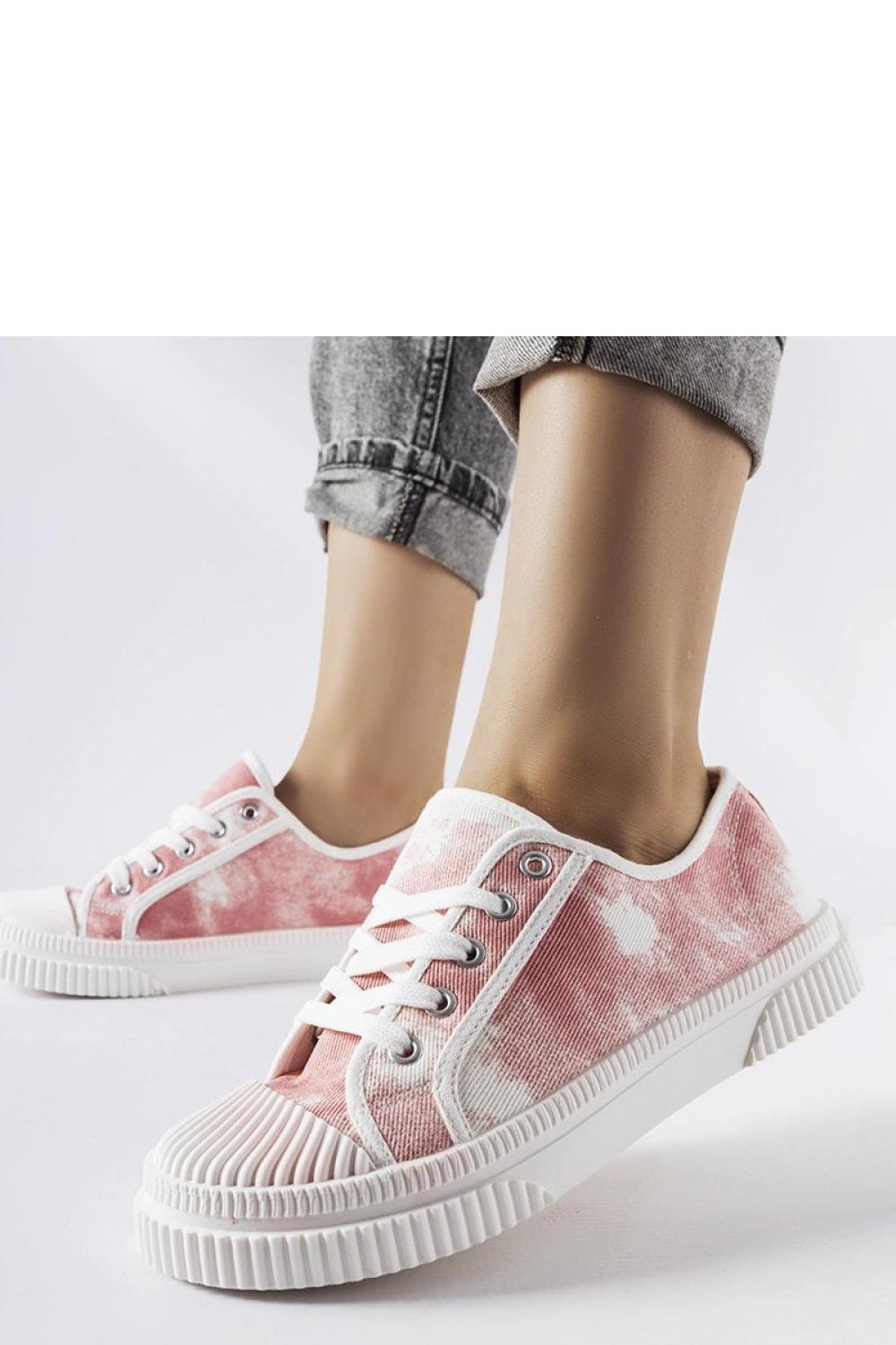 Sneakers model 207710 Solea